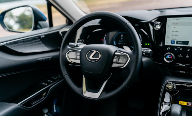 Der Lexus GX - Luxus, Leistung und GelÃ¤ndetauglichkeit in einem SUV